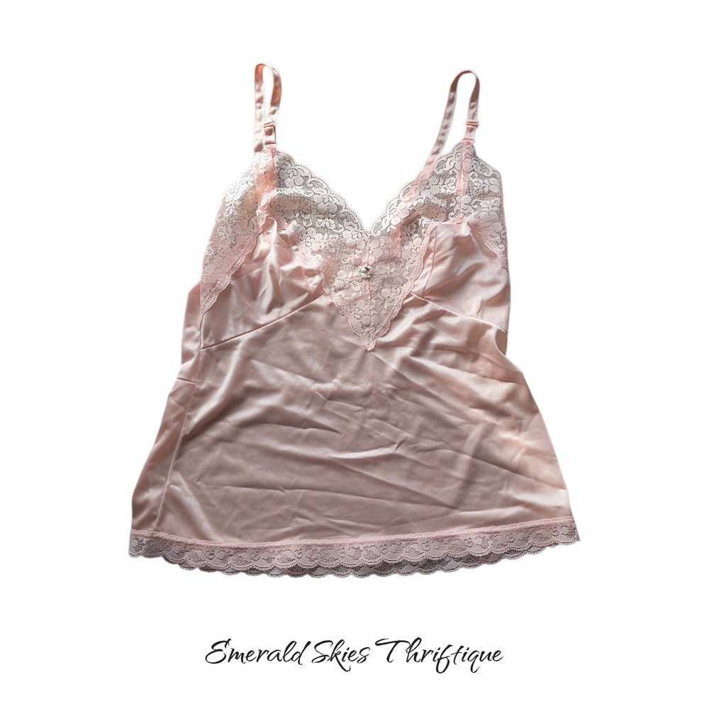 Vintage sliperfection camisole medium‎ peach free shipping